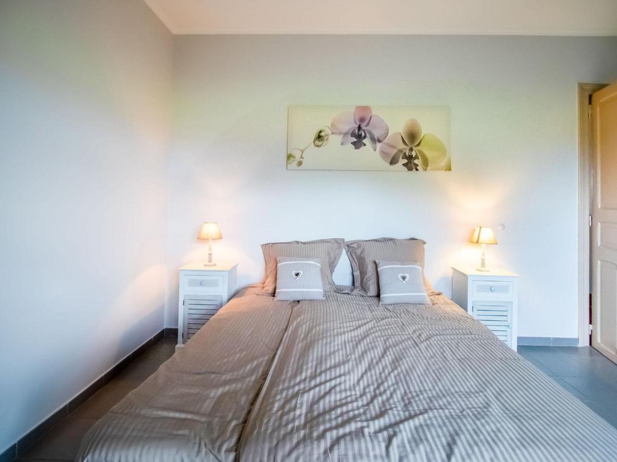 Vakantiehuis Cozy With Hill View Comines-Warneton